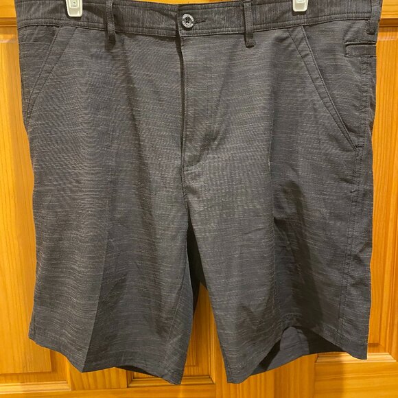 Weekender Shorts Athletic Golf Casual Flat‎ Front Hybrid Stretch Gray Size 38 - Picture 1 of 6